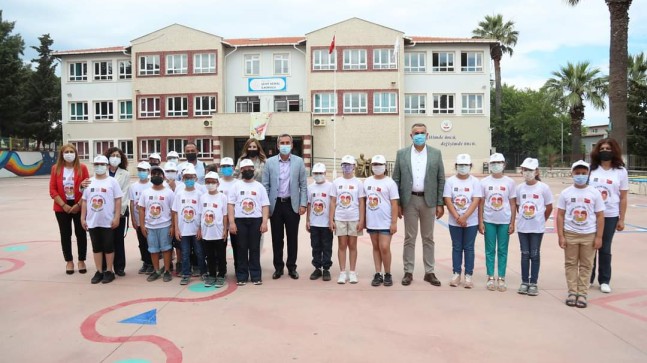 Şehit Kemal İlkokulu’nda Bilişimle Üretim Atölyesi açıldı