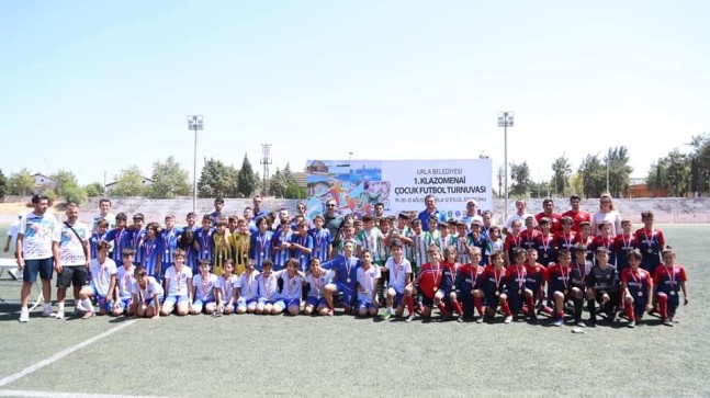 Klazomenai Çocuk Futbol Turnuvası sona erdi