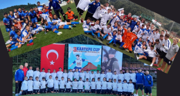 Şampiyonlar ‘İzmir Marşı’ ile karşılandı! UBSK’dan iki kupa!